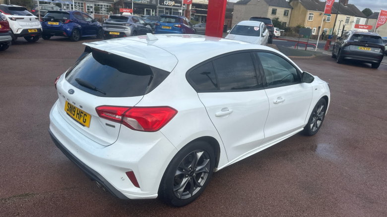 Ford Focus 1.0 EcoBoost 125 ST-Line 5dr Petrol Hatchback